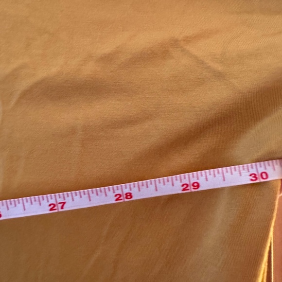 Toni T’s Woman’s yellow top - Picture 10 of 10